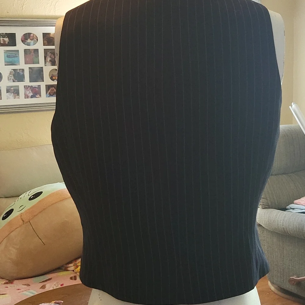 Tahari vest - Picture 4 of 6